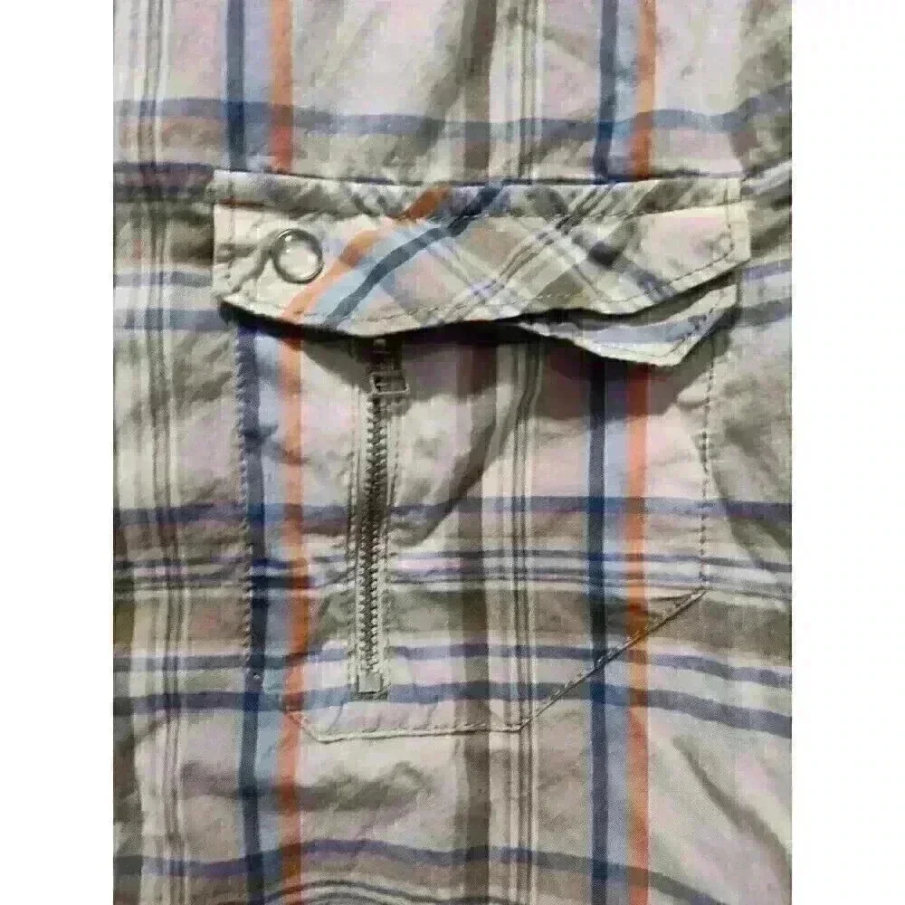 GUESS MENS‎ MEDIUM LONG SLEEVE SNAP DOWN ZIPPERED POCKETS WESTERN PLAID SHIRT
